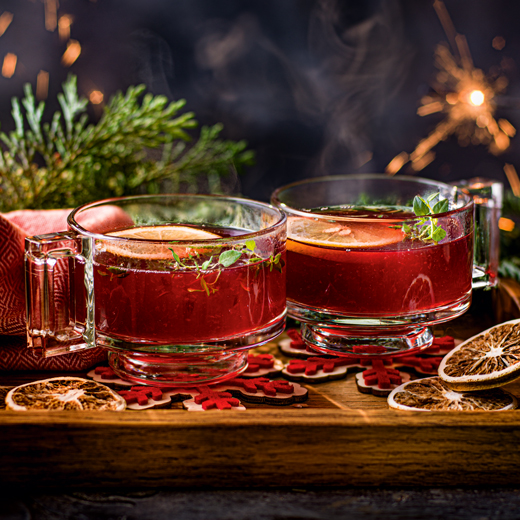 Hot punch with Sloe Gin and Port