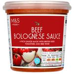 M&S Beef Bolognese Sauce